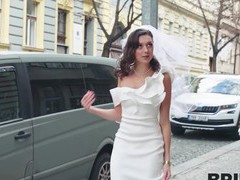 VidsPlus presents: Horny for her haircutter