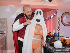 VidsPlus presents: Hardcore ffm threesome with stunning emma hix & lasirena69