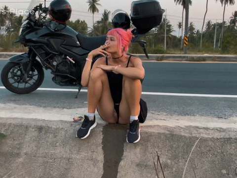 VidsPlus presents: Motorbike girlfriend peeing on the roadside